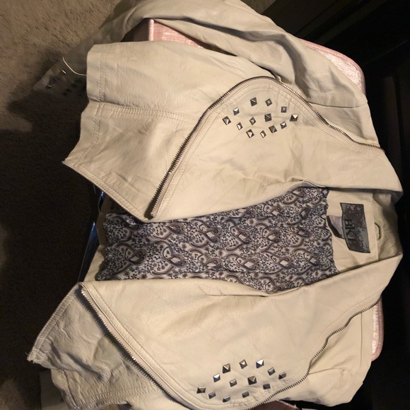 BKE jacket - great condition - Picture 6 of 6